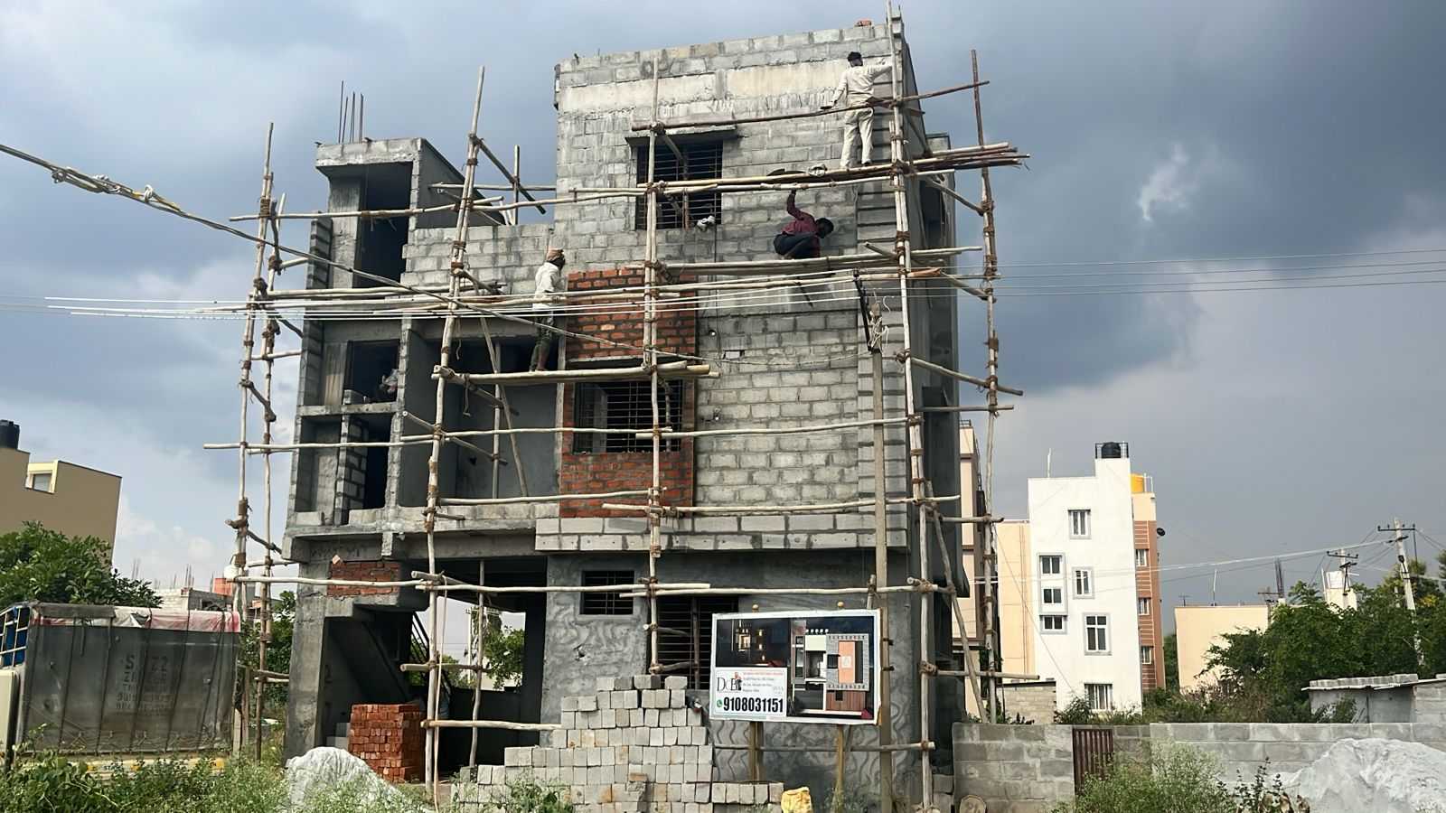 WhatsApp-Image-2025-06-18-at-12.00.00_f72f7153 (1)